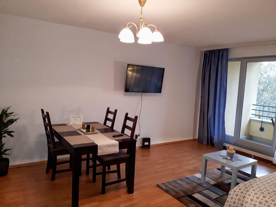 Apartment 2-zimmerapartment Mit Südloggia Leipzig